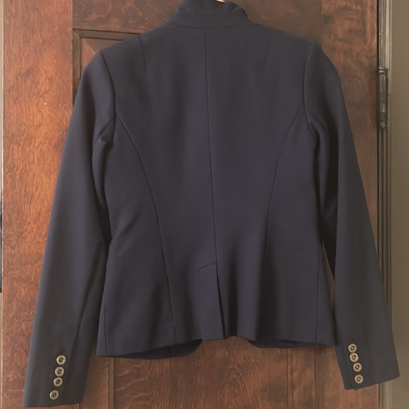 Gap cotton/spandex, lined navy blazer with brushed gold buttons. - Picture 5 of 8